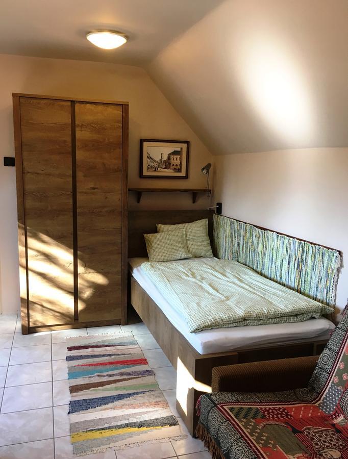 Ferienwohnung Bobita Haza Eplény Exterior foto